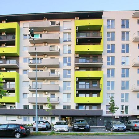 Ferienwohnung Apartament Prima Nufarul Ralu Oradea Exterior foto